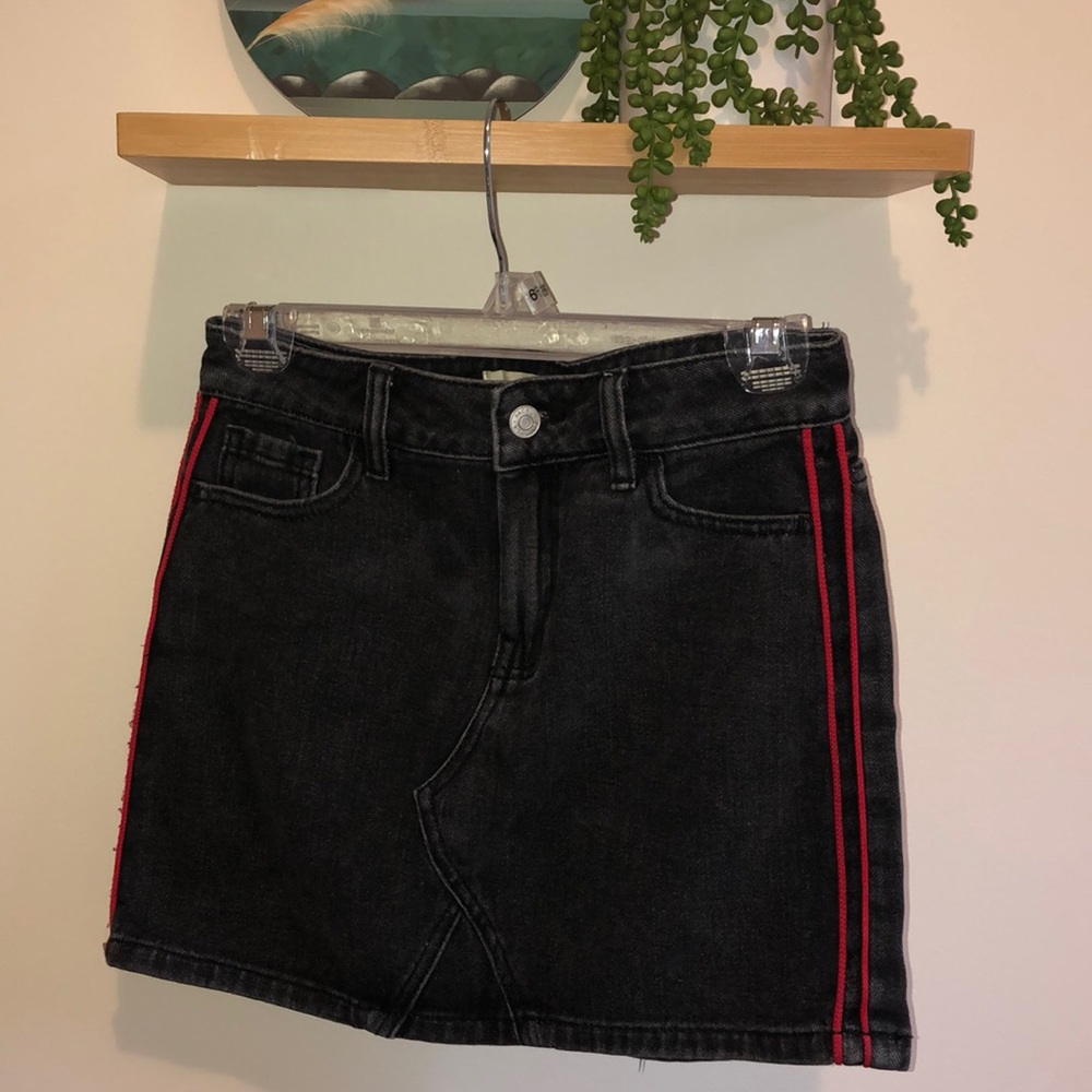 Black denim skirt